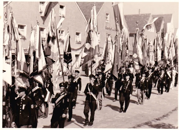 1957 (1).jpg