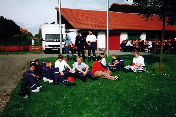 Jugendwettbewerb 96 Nkt.jpg