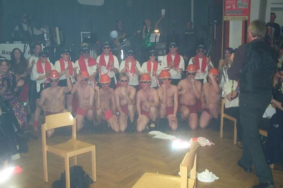 ball_2002.jpg