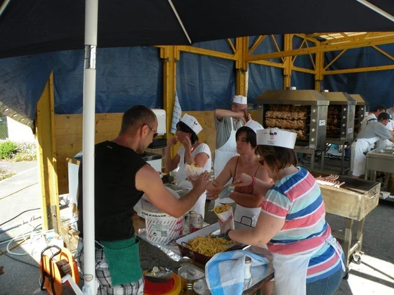 Frühschoppen in Grein August 2011 (3).jpg